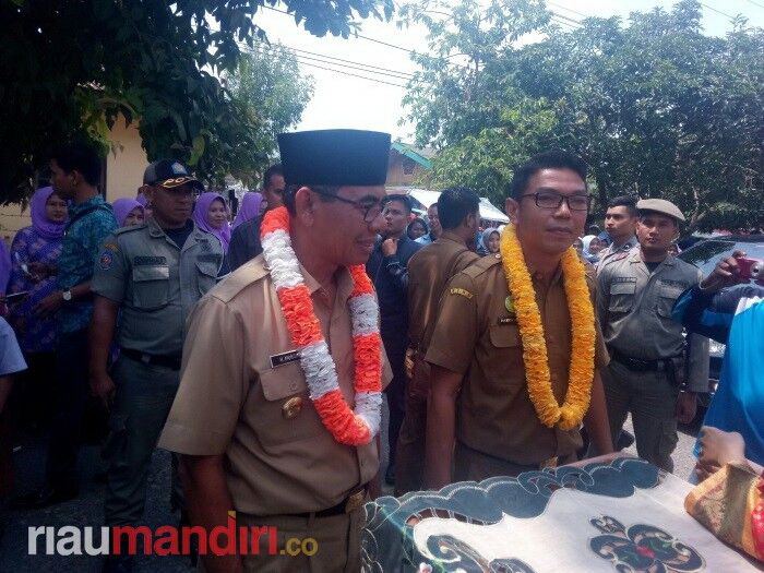 Dibuka Bupati Mursini, Pacu Jalur di Tepian Lubuok Sobae Diikuti 83 Jalur